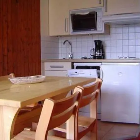 Agence Du Roc Blanc Hotel 3*